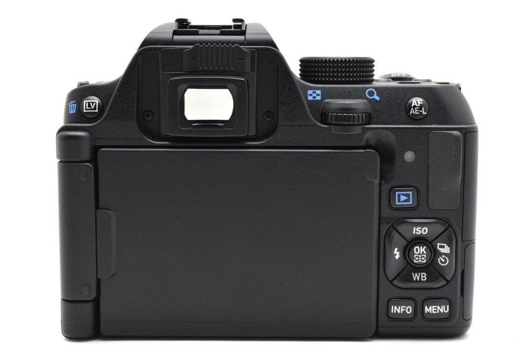 ■ ほぼ新品 ■ ペンタックス　PENTAX K-70 ボディ〈S数3678回〉