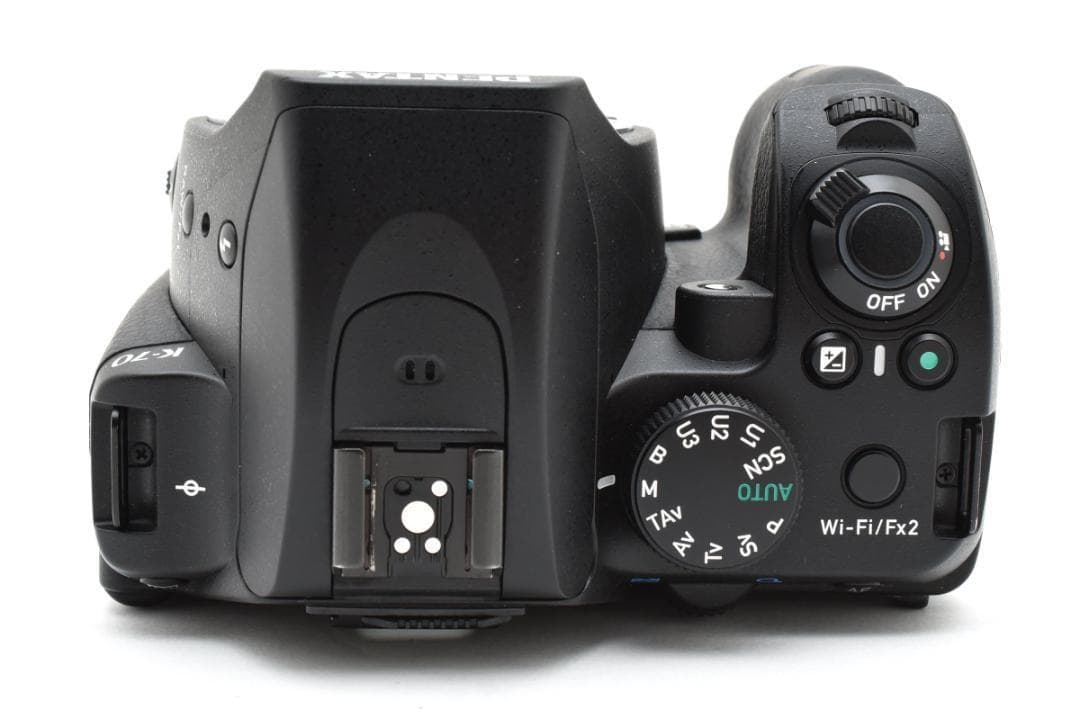 ■ ほぼ新品 ■ ペンタックス　PENTAX K-70 ボディ〈S数3678回〉