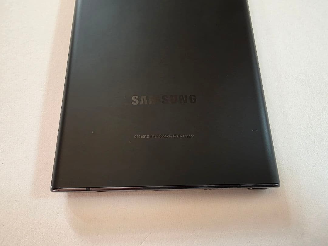 【極美品・中古】Galaxy S22 Ultra SIMフリー 512GB