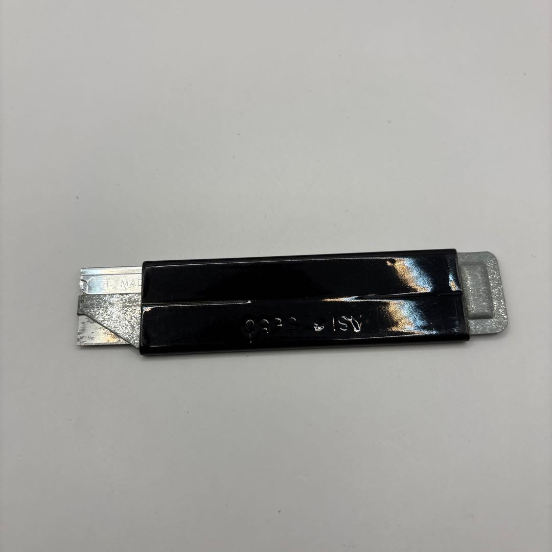 Supreme 小物3点セット　キーホルダー、ケース、カッター