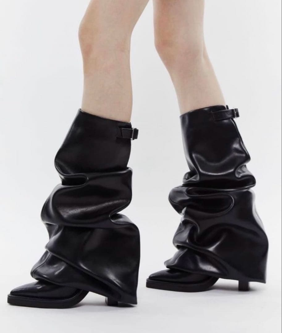 キティさん　POOLDE ／ Melted Boots