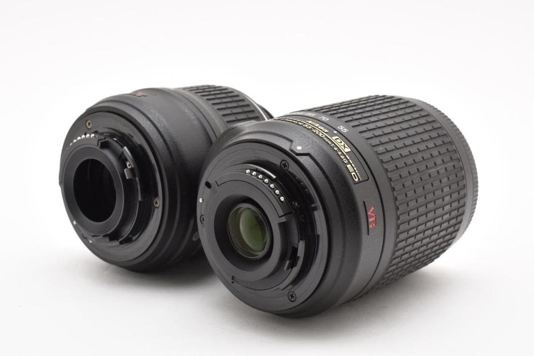 超美品 5029ショット　Nikon　D5500　ダブルレンズ 　Wi-Fi