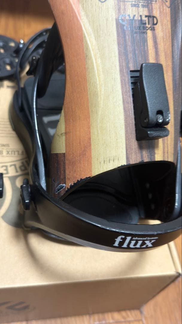 22-23 FLUX CV LTD 30周年モデル　M