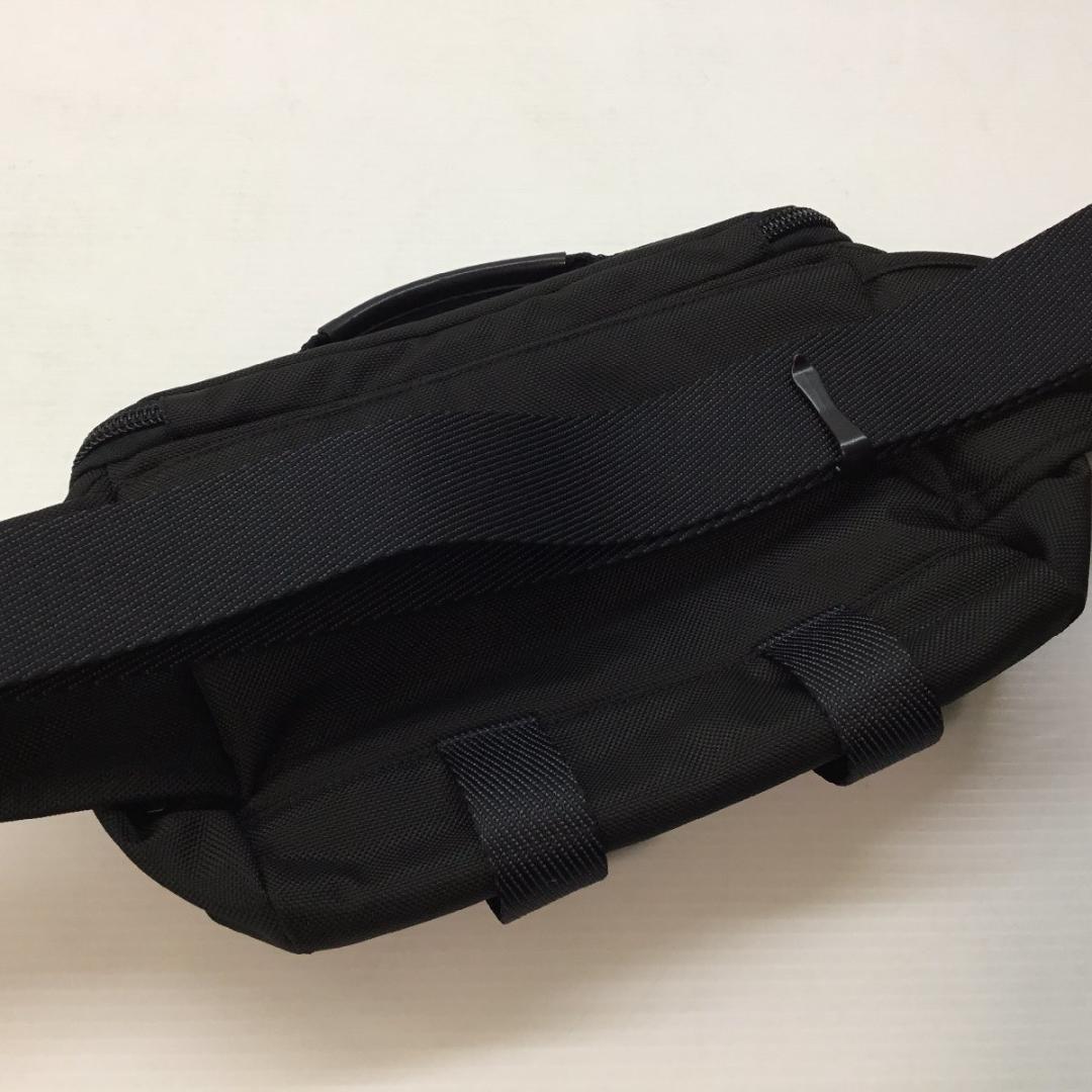 TUMI Bravo ユーティリティポーチ ボディバッグ ショルダーバッグ