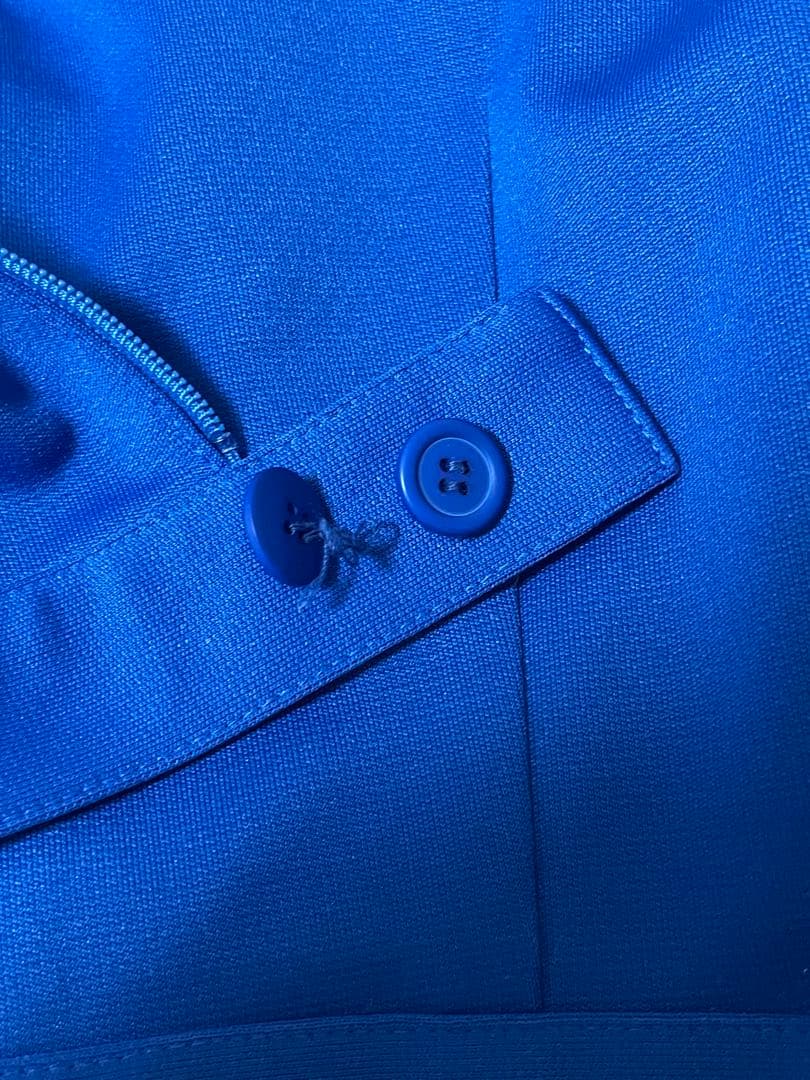 チアリーディングウェア ホワイト・ブルー・レッド