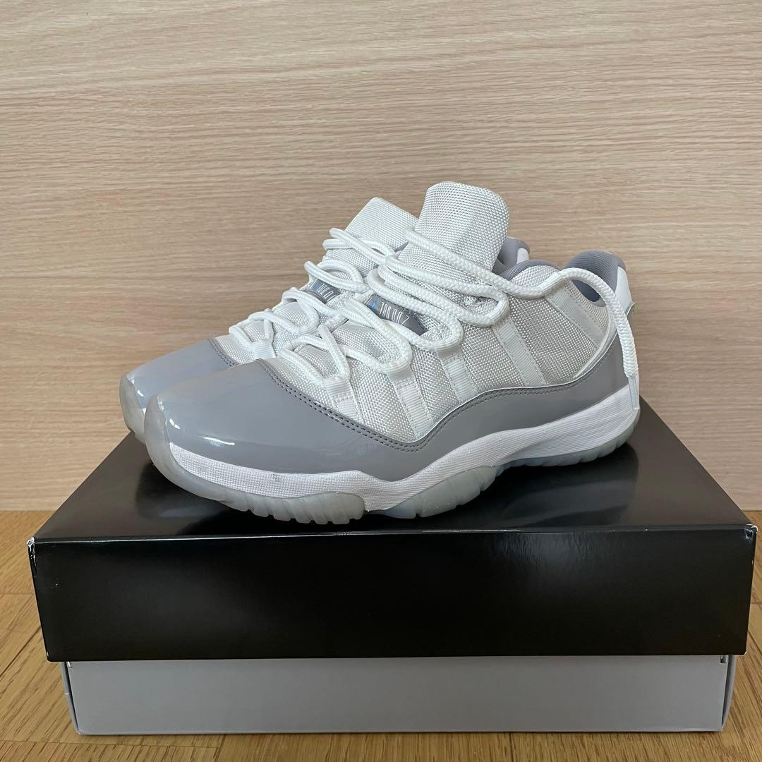 【美品】ナイキ エアジョーダン 11レトロ ロー　27cm 白　グレー