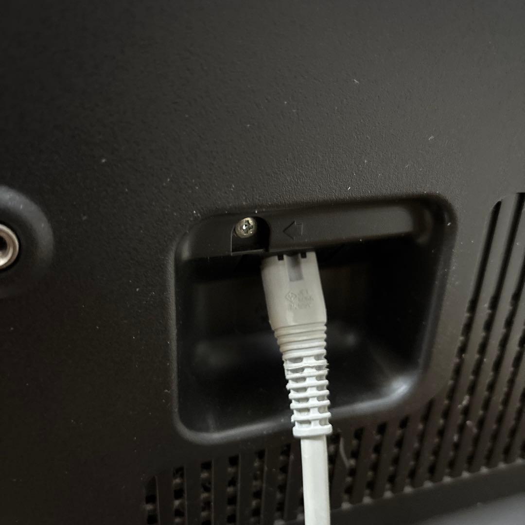 SHARP　AQUOS　液晶テレビ赤　32型　世界の亀山ブランド