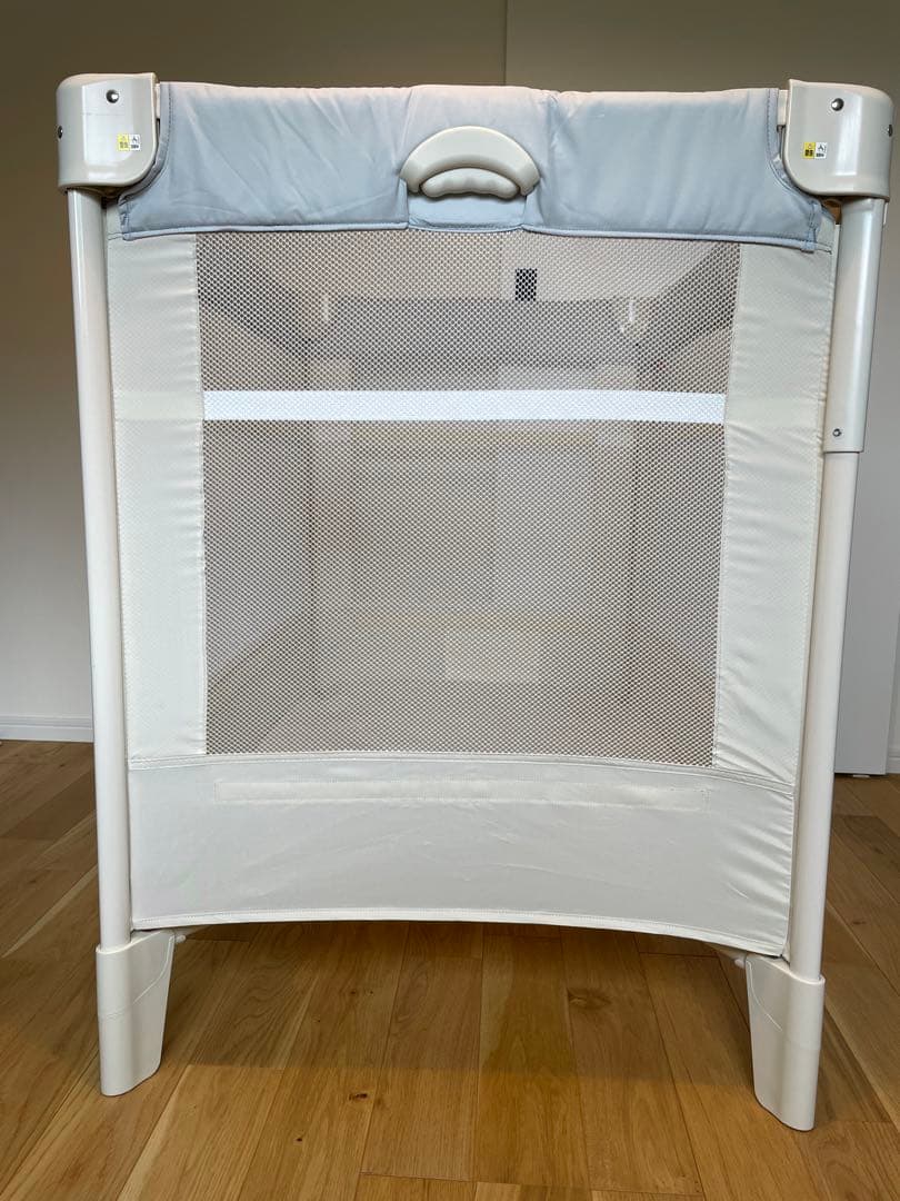 アップリカ ココネルエアー AB ベビーベッド ホワイトグレー