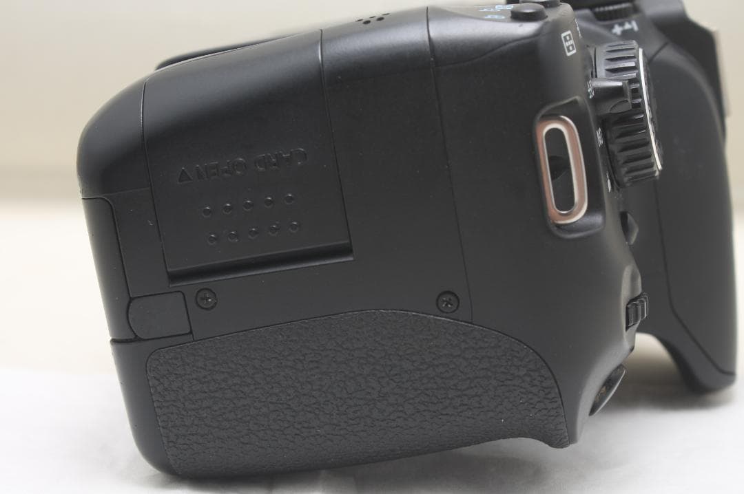 キヤノン EOS Kiss X6i ボディ