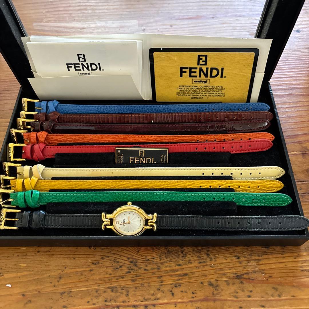 FENDI ベルト9本セット時計