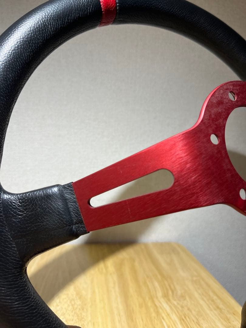 MOMO ULTRA モモ ウルトラ ステアリング　350mm 35π