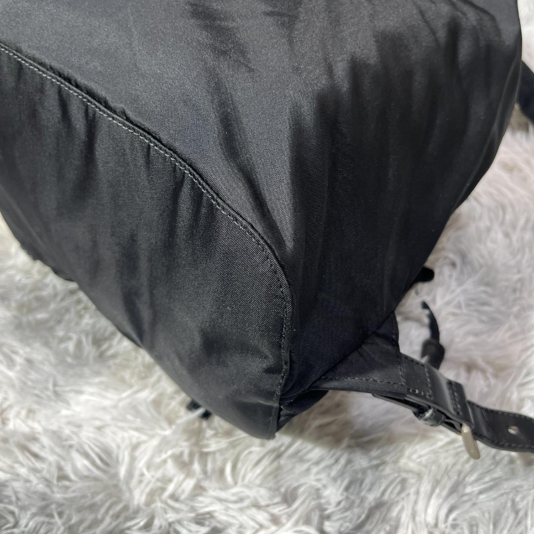 [大人気]　プラダ　ＰＲＡＤＡ　バックパック　リュック　三角ロゴ　ナイロン