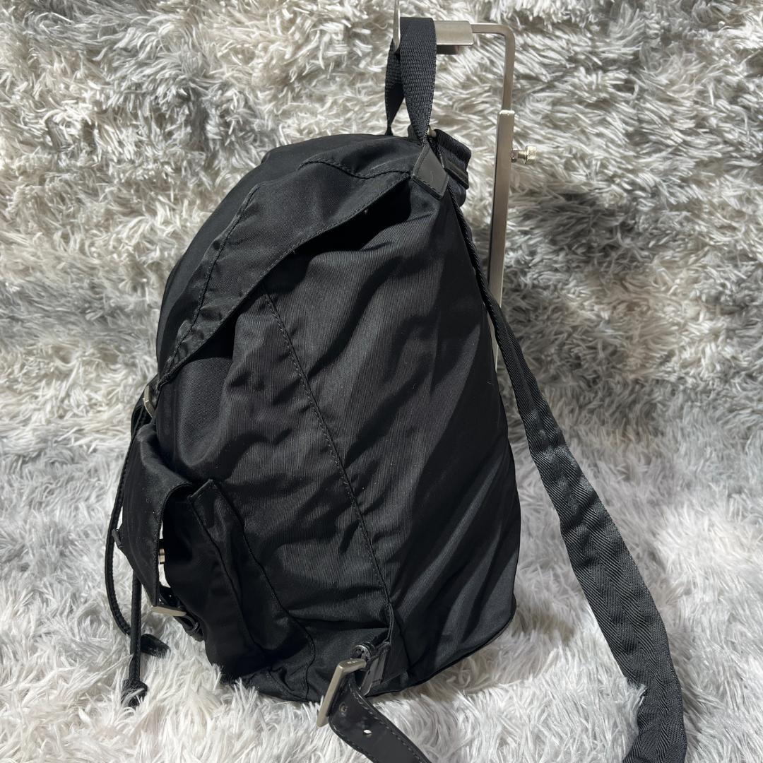 [大人気]　プラダ　ＰＲＡＤＡ　バックパック　リュック　三角ロゴ　ナイロン