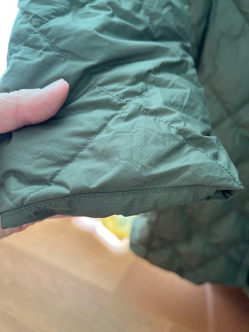 美品　モンベル　ダウンパーカー　L