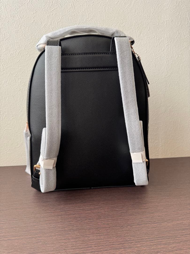 R*様 COACH ブラック バックパック