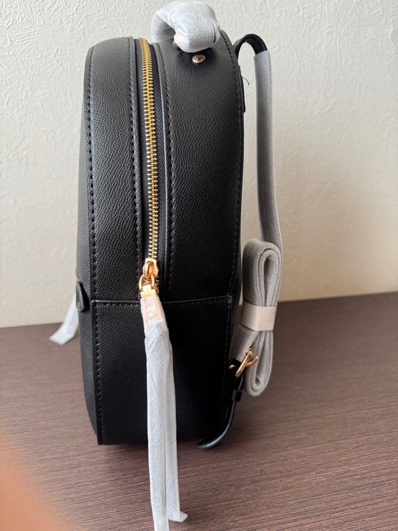 R*様 COACH ブラック バックパック