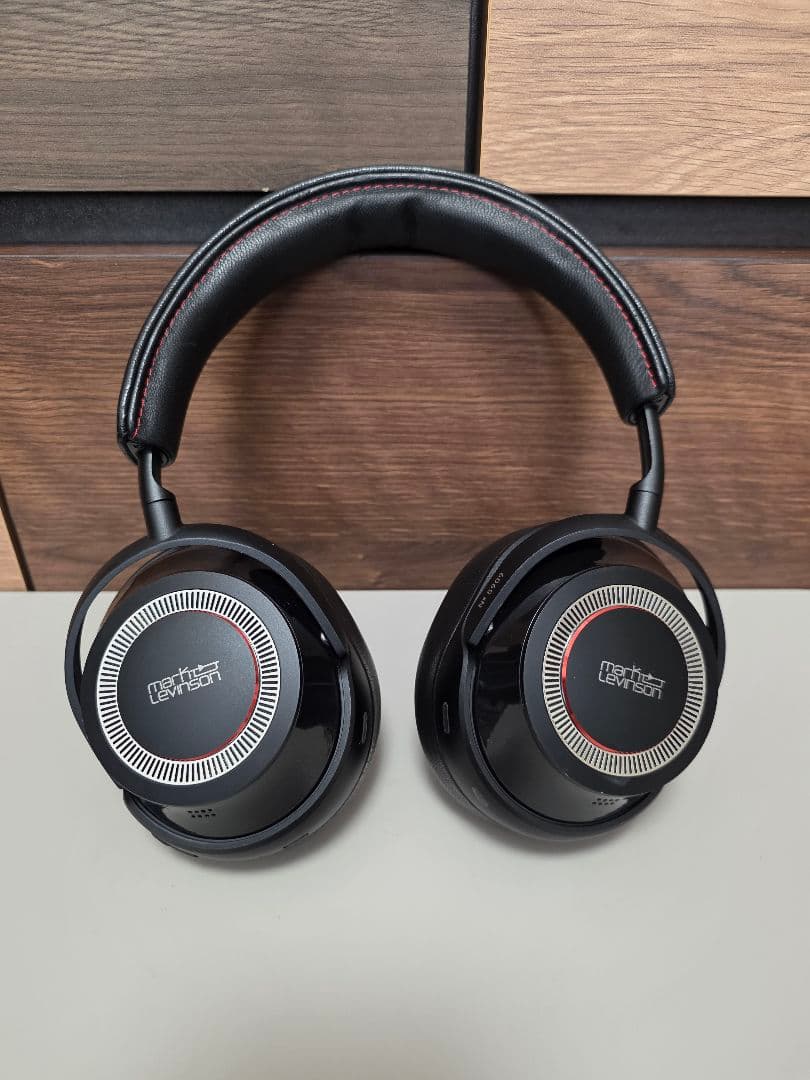 ヘッドホン Mark Levinson No.5909