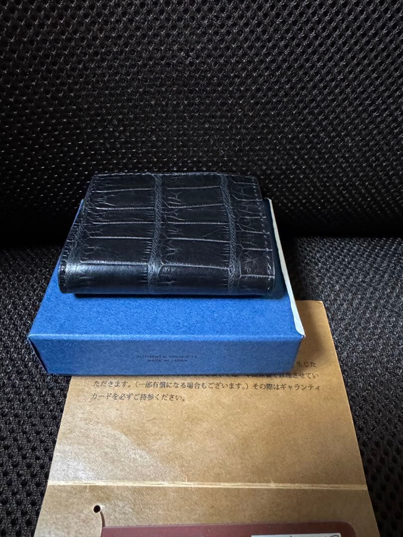 slow クロコダイル　ケース