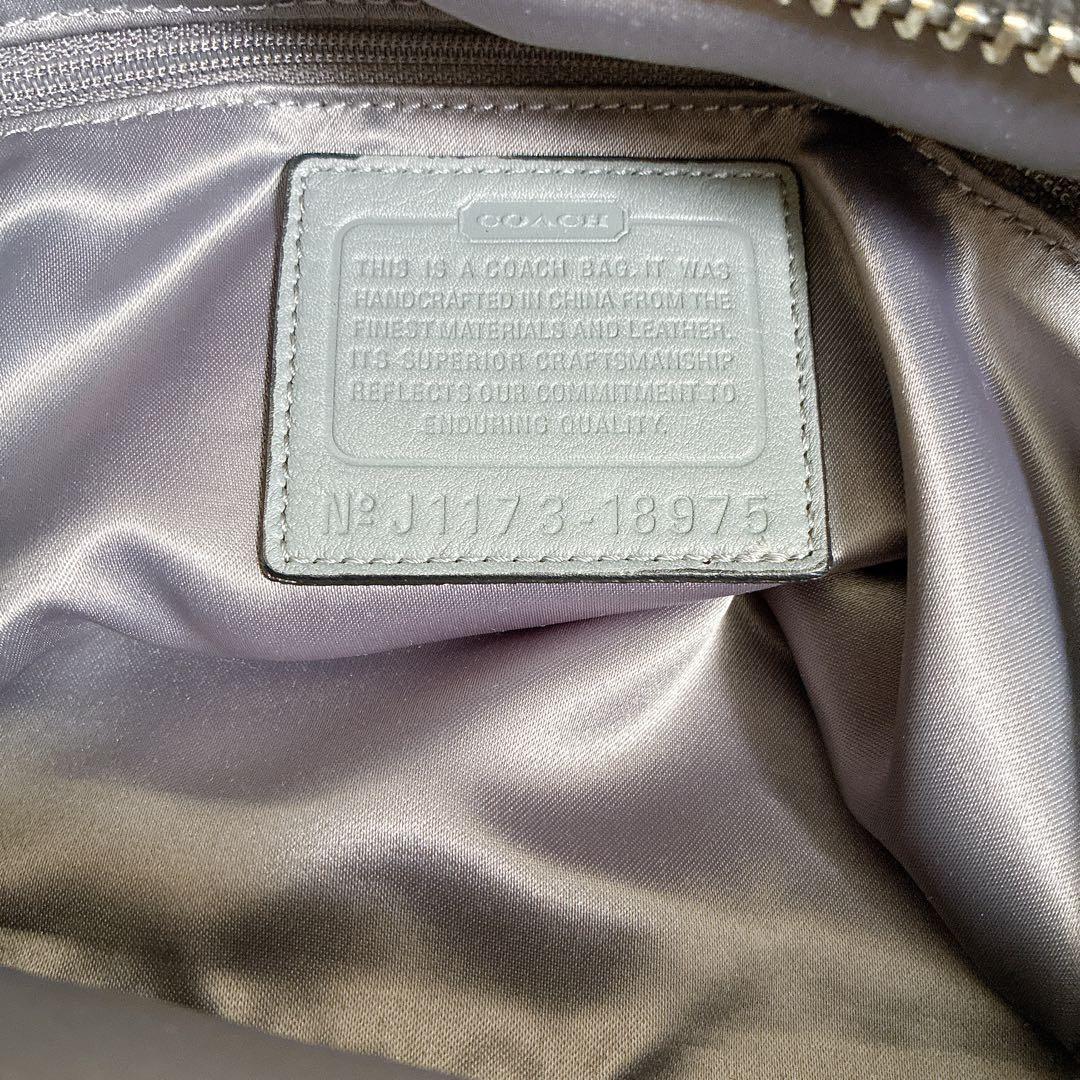 良品　COACH コーチ　トートバッグ　パイソン　チャーム　ターンロック