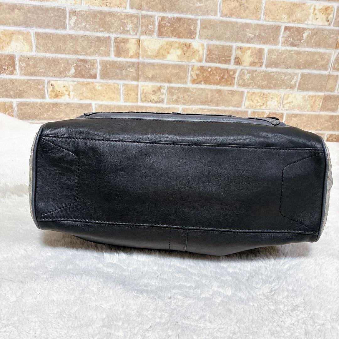 良品　COACH コーチ　トートバッグ　パイソン　チャーム　ターンロック