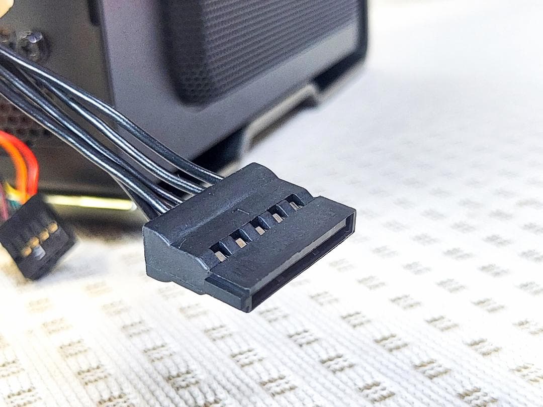 InWin Mini-ITXケース Chopin MAX 最上位モデル