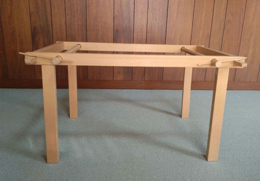 日本刺繍　刺繍台