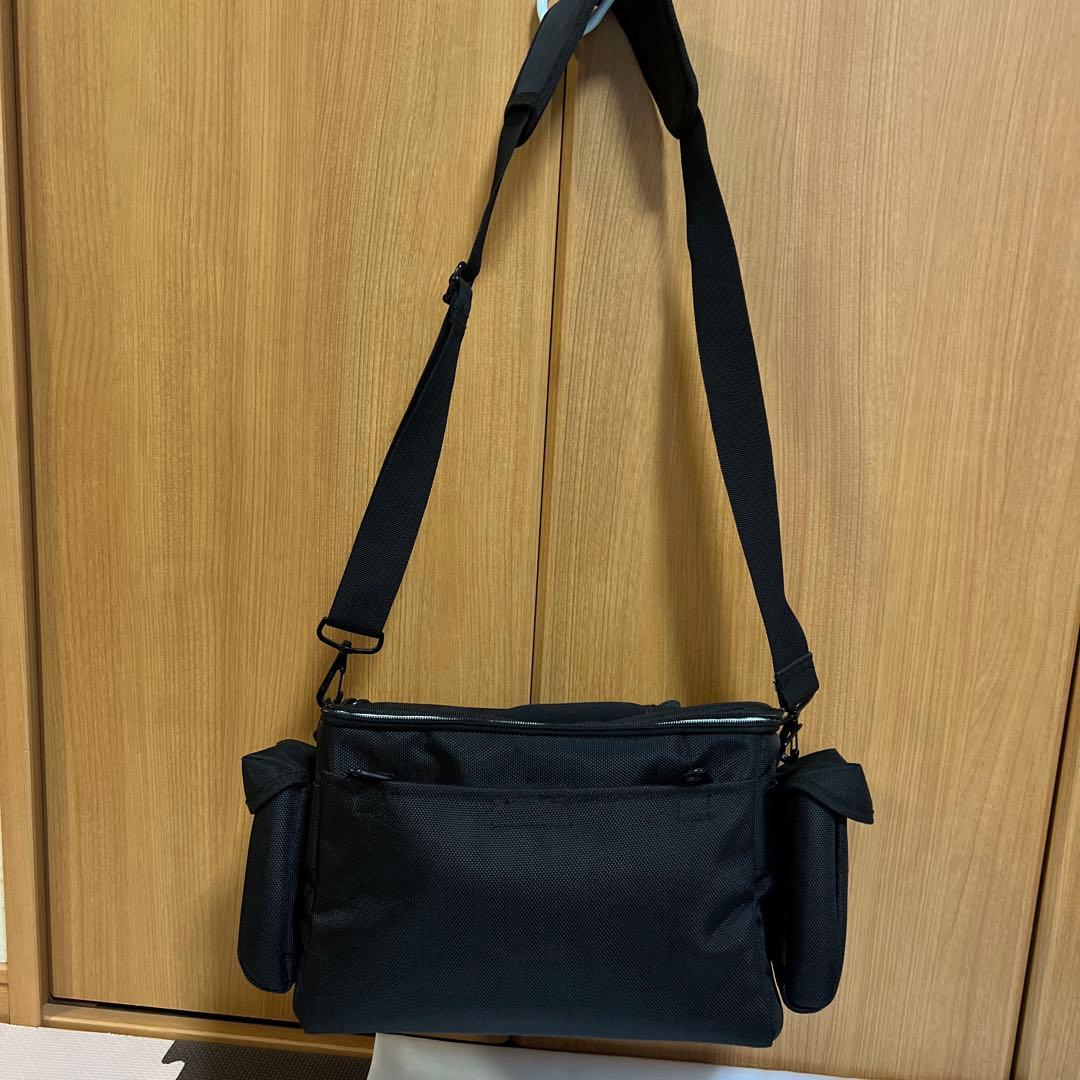 Canon EOS Kiss X8i ダブルズーム 一眼レフカメラ　フルセット