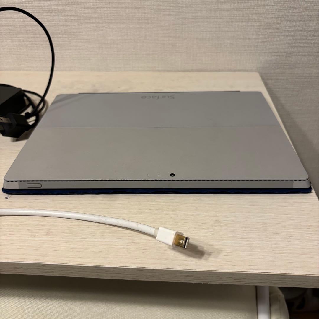 SurfacePro3 Corei7 8GB/256GB HDMI変換コード付