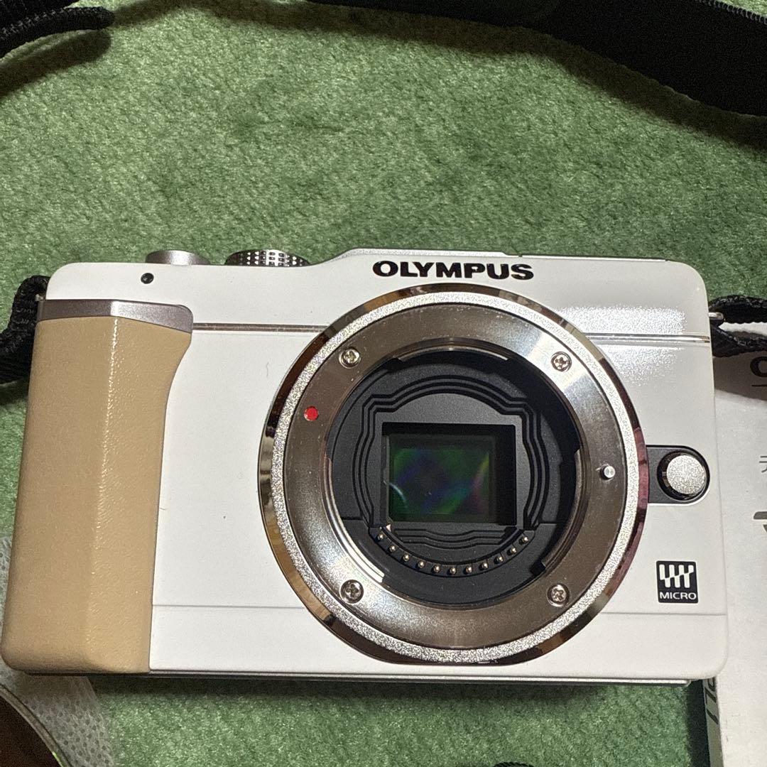 OLYMPUS E-PL1 ミラーレスカメラ レンズキット