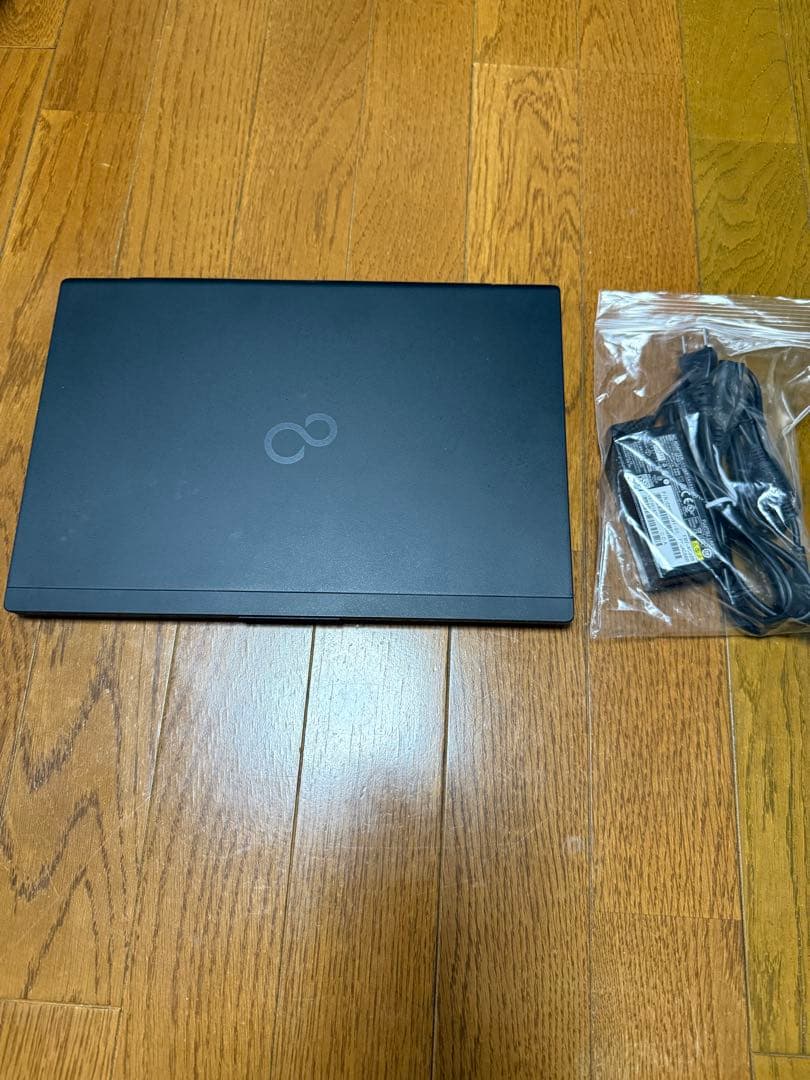 Windowsノート本体 Fujitsu lifebook U939/CW i5-8265 8g 256g