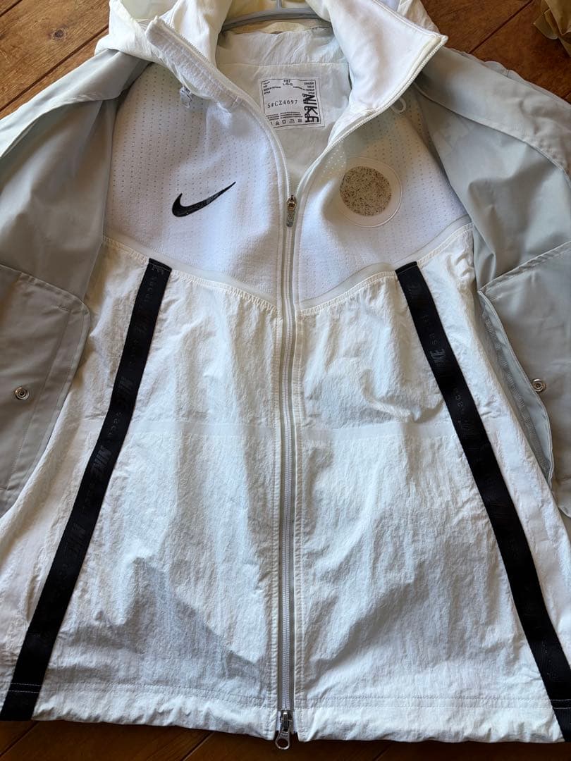 NIKE × SACAI レイヤードボンバージャケット コラボブルゾン