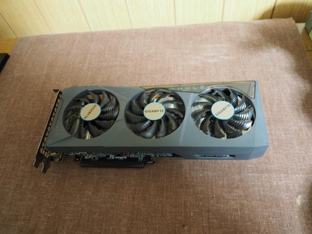 メ*カ様 【グラボ】GIGABYTE　RADEON　RX6600無印　GPU