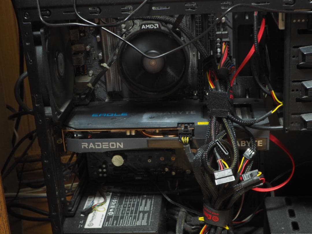 メ*カ様 【グラボ】GIGABYTE　RADEON　RX6600無印　GPU