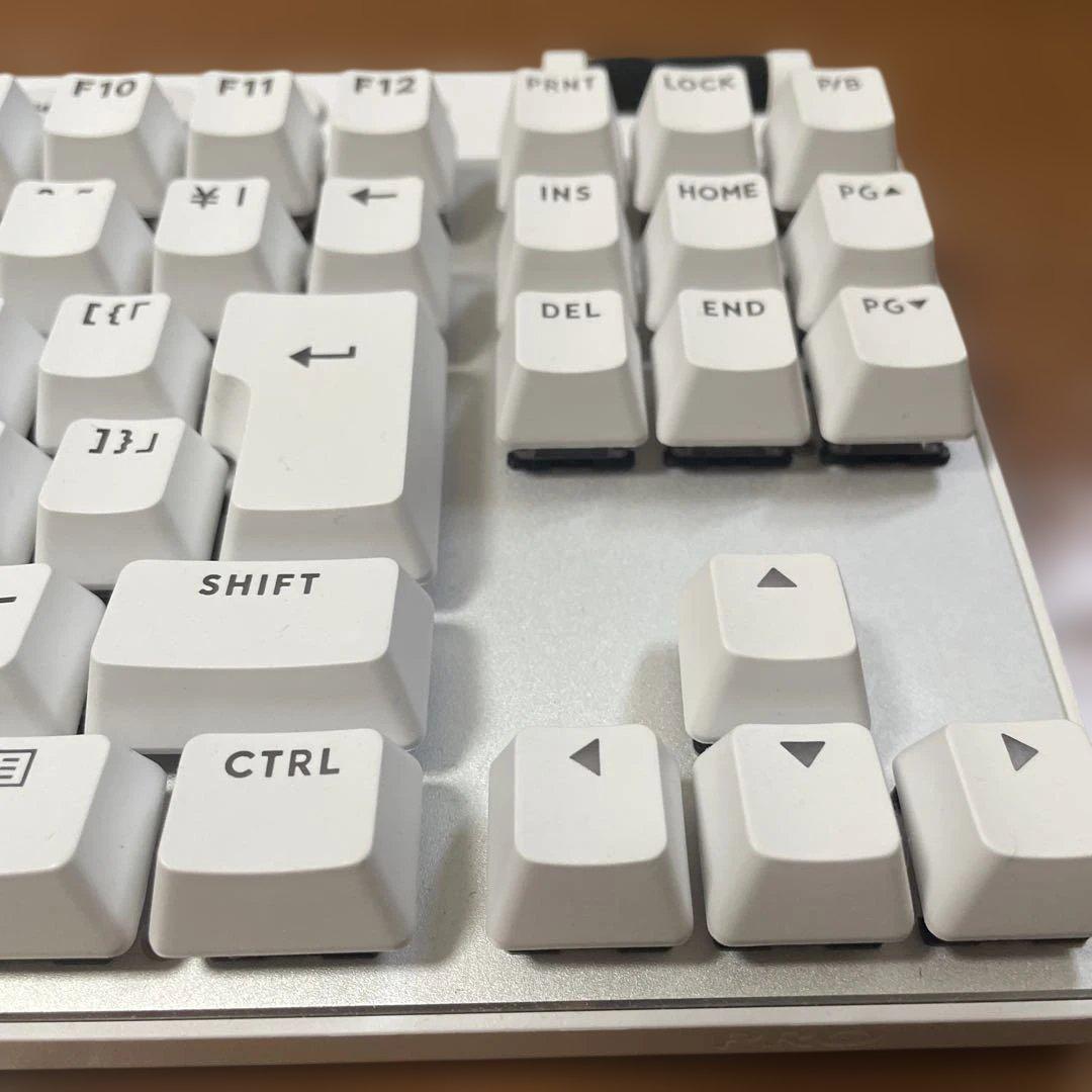 Logitech PRO X TKL RAPID ホワイトキーボード