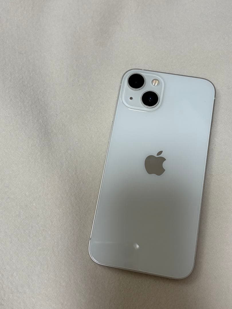 Apple iPhone 13 Starlight本体