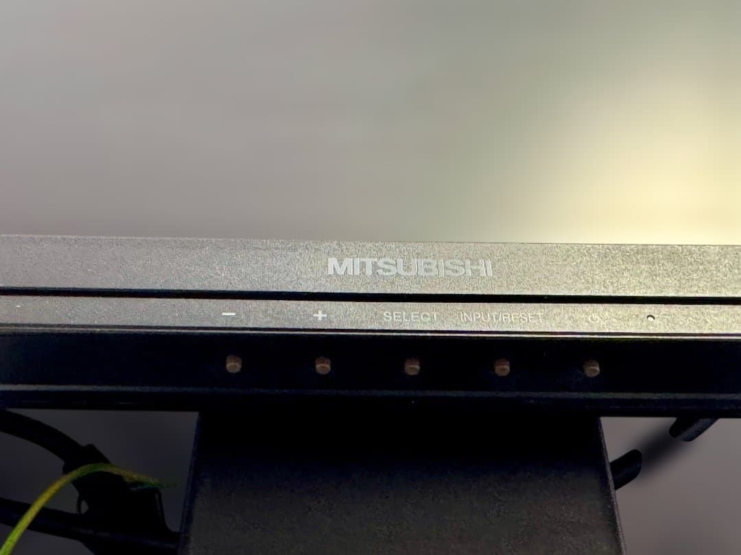 MITSUBISHI Diamondcrysta RDT203WM 20.1型