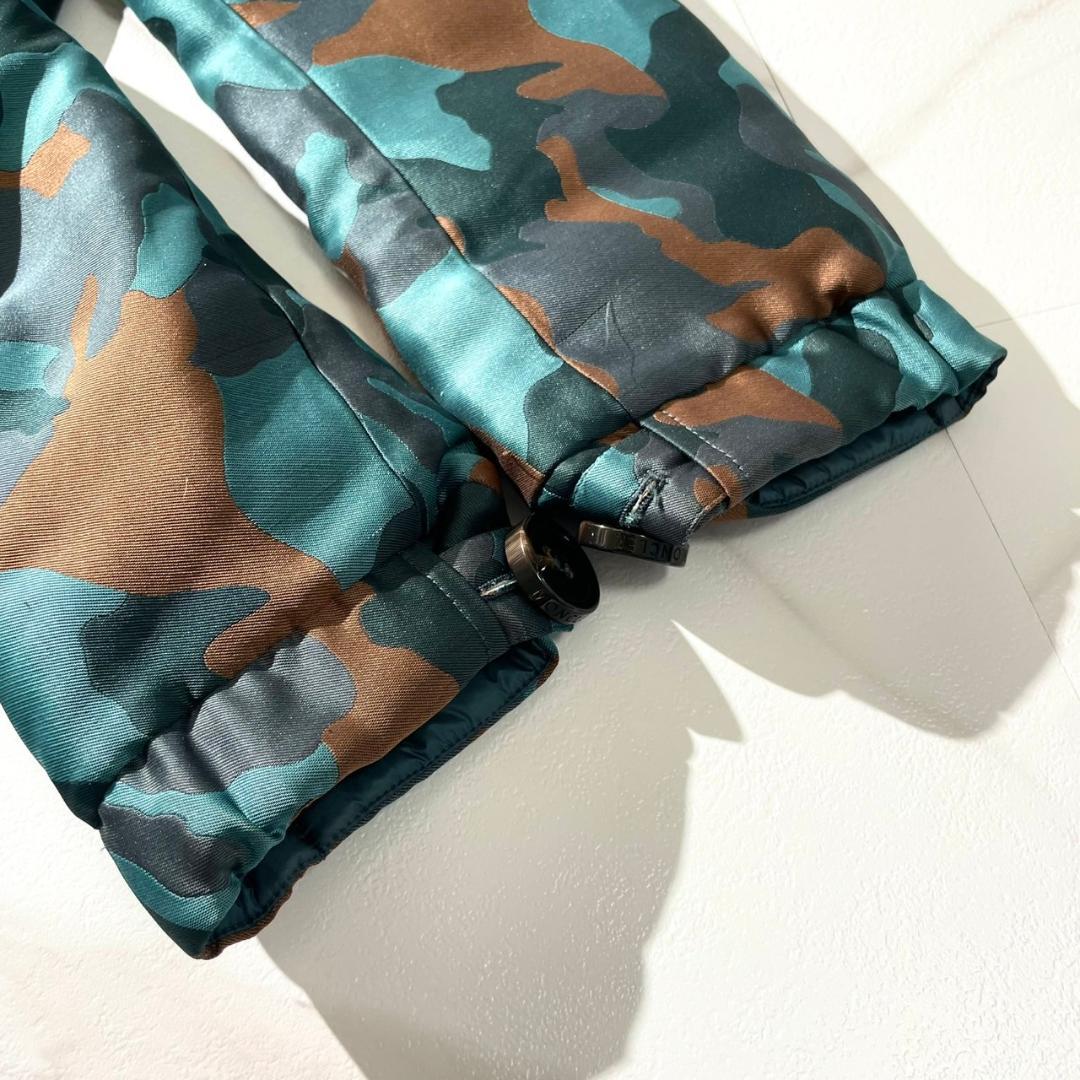 極美品✨モンクレール カモフラ 迷彩 ダウンジャケット フード コート サイズ０