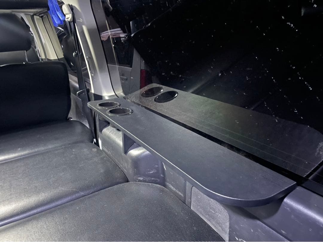 ハイエース　リアテーブル