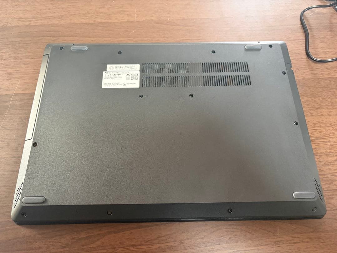 PC-NS700NAB-YC i7-8565U 8GB BDドライブ搭載