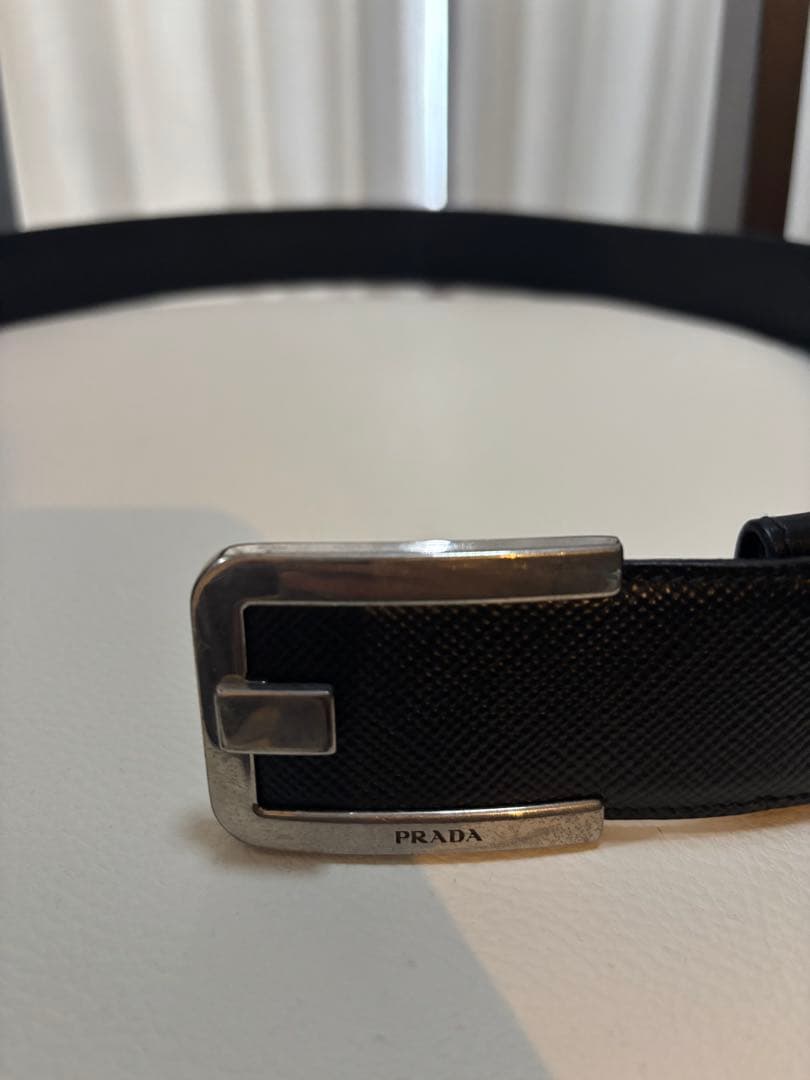 PRADA ブラックレザーベルト