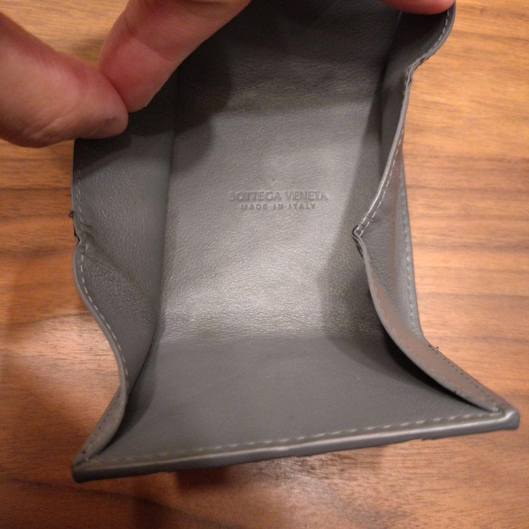 BOTTEGA VENETA グレー レザー ケース