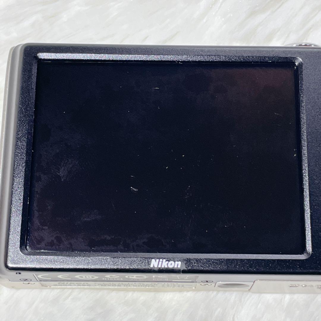 【✨美品✨】Nikon COOLPIX S6100【✨新品バッテリー付き✨】
