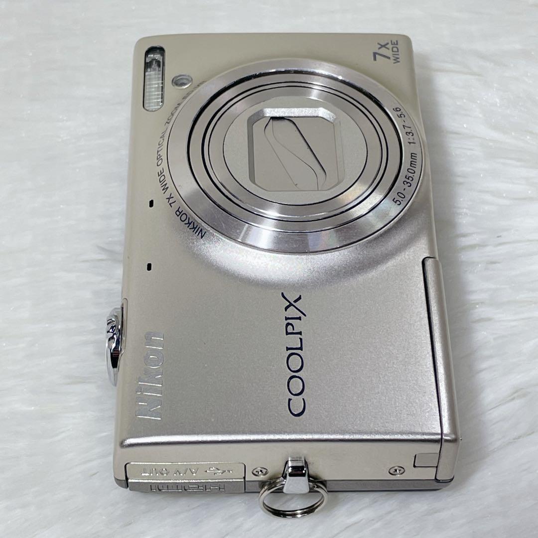 【✨美品✨】Nikon COOLPIX S6100【✨新品バッテリー付き✨】