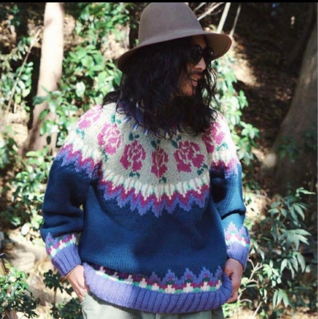 Have a grateful day 人気完売品　ウール　セーター　ローズ