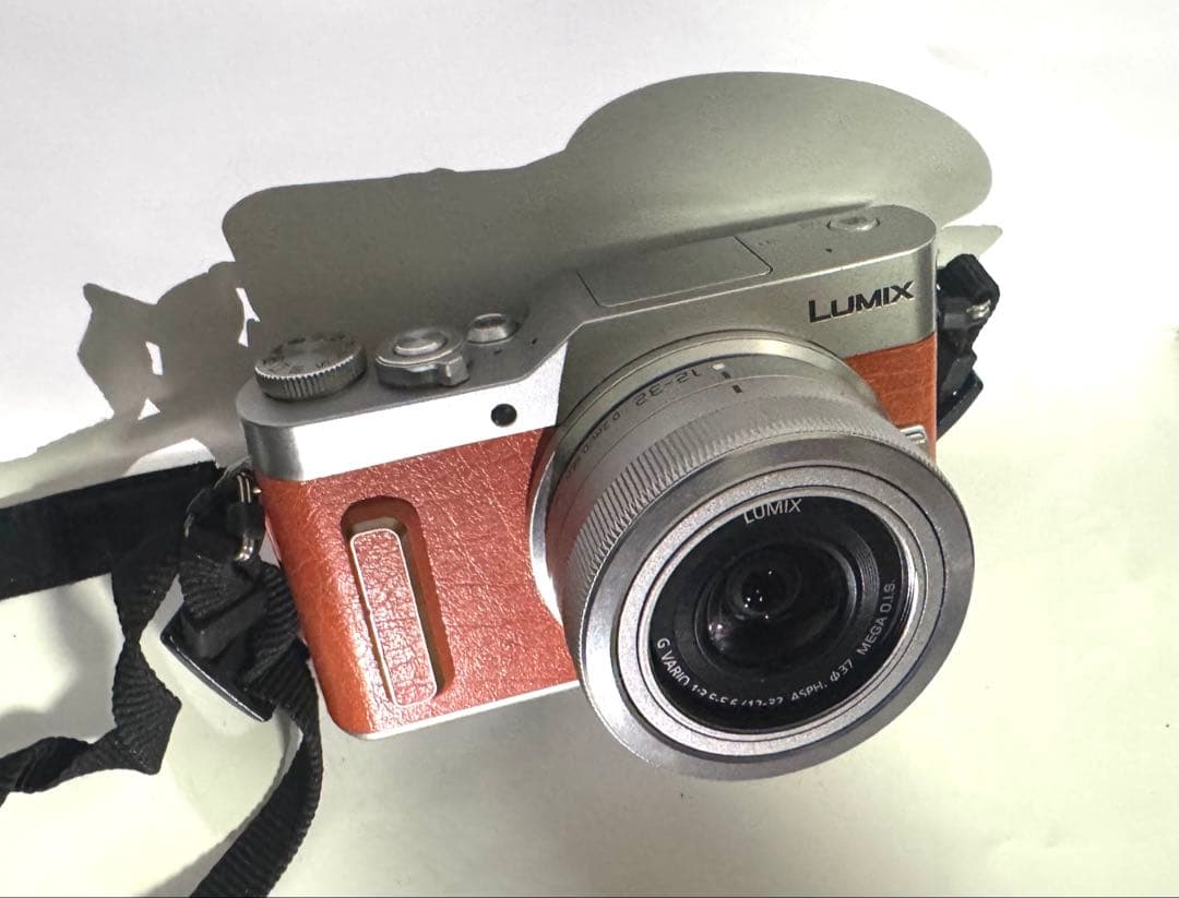 デジタルカメラ Panasonic LUMIX DC-GF10W Panasonic