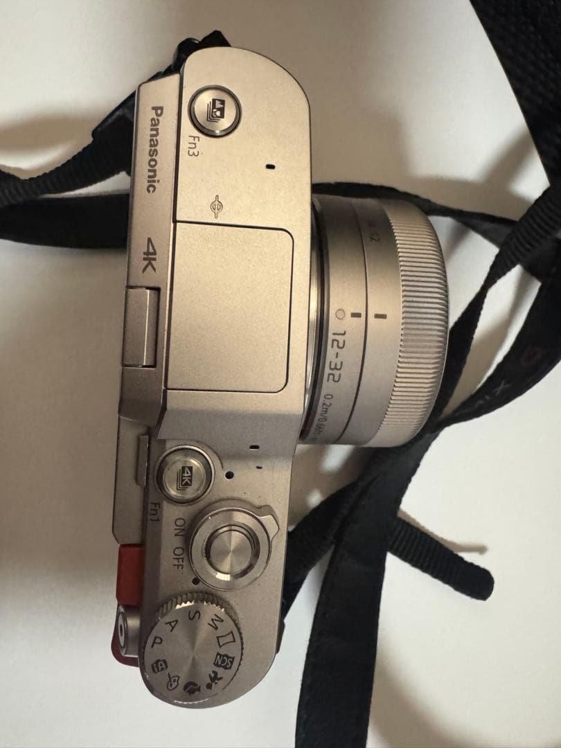 デジタルカメラ Panasonic LUMIX DC-GF10W Panasonic