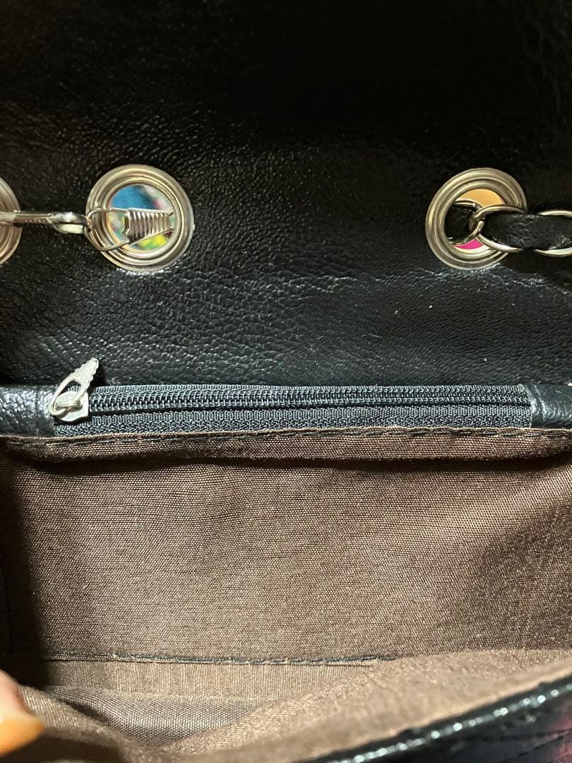 美品CHANEL ノベルティブラック ショルダーバッグ 装飾付き！