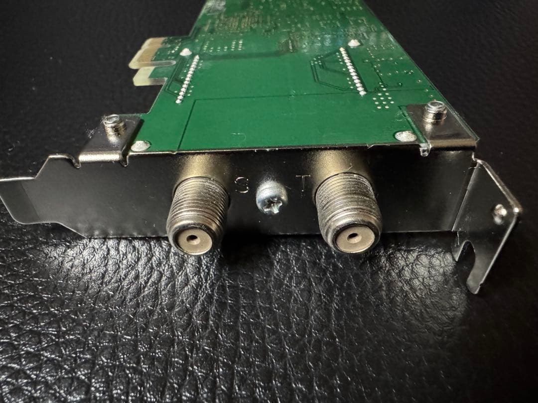 アースソフト製 地デジ/BS/CS チューナーカード PT3