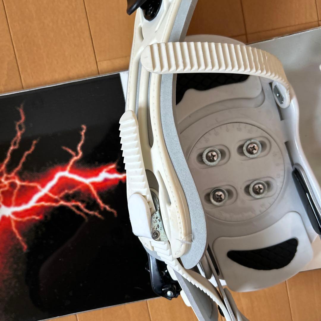 スノーボードビンディング ホワイト/ブラックケース付石原工務店