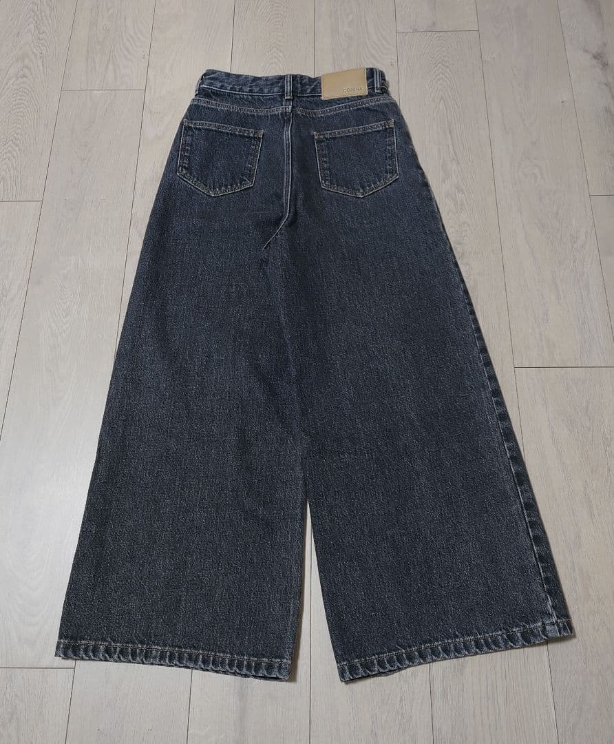 新品同様 COHINA KUROKI DENIM フレアワイド S-short